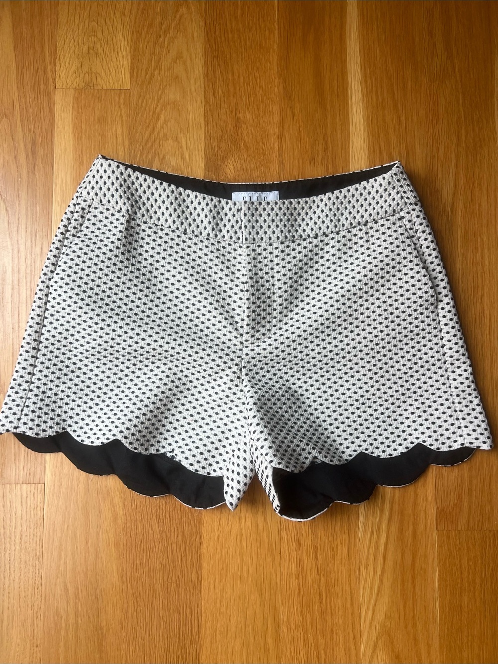 Elle Shorts